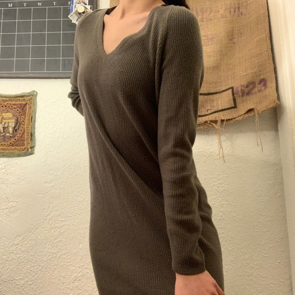 💚 knit dress 💚 - Picture 2 of 4